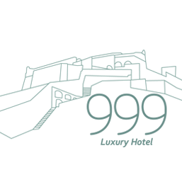 999  Luxury Hotel